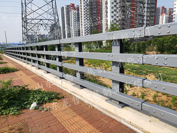 防撞護欄工程案例 防撞護欄工程案例